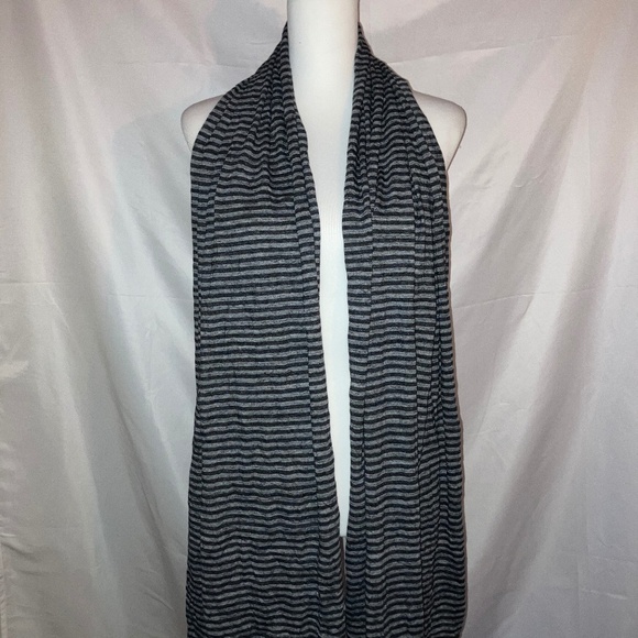 COMFY Black and Grey Striped Lightweight Scarf - Picture 1 of 5